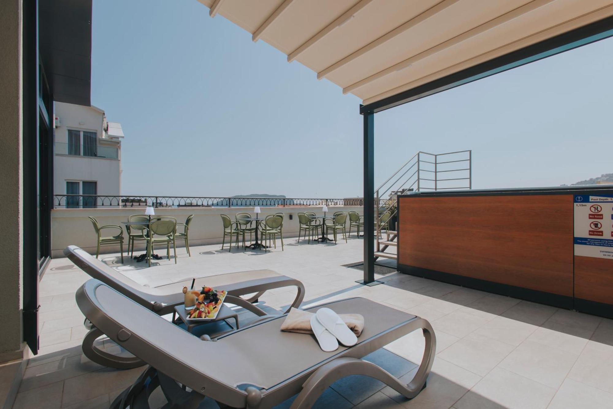 Hotel Diplomat By Aycon Budva Exterior photo